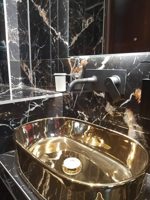 Thesstay Attica Downtown Boutique Apartment Thessaloniki Buitenkant foto